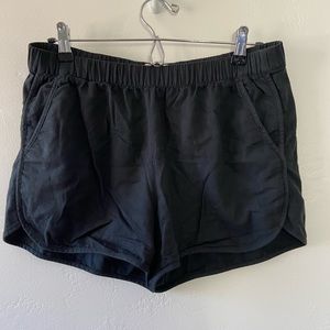 Madewell pull on shorts